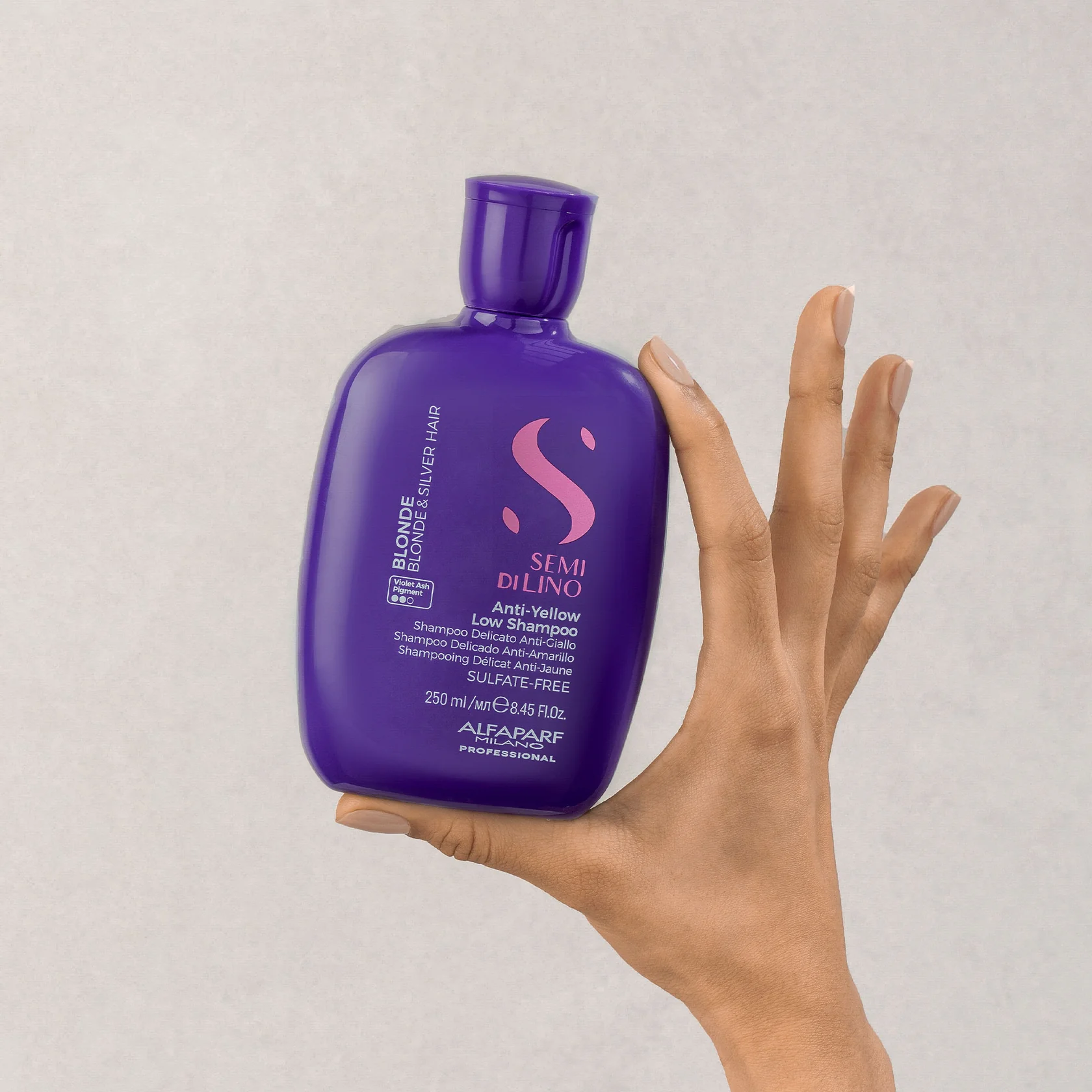 Alfaparf_shampoo_anti_giallo_semi_di_lino.webp