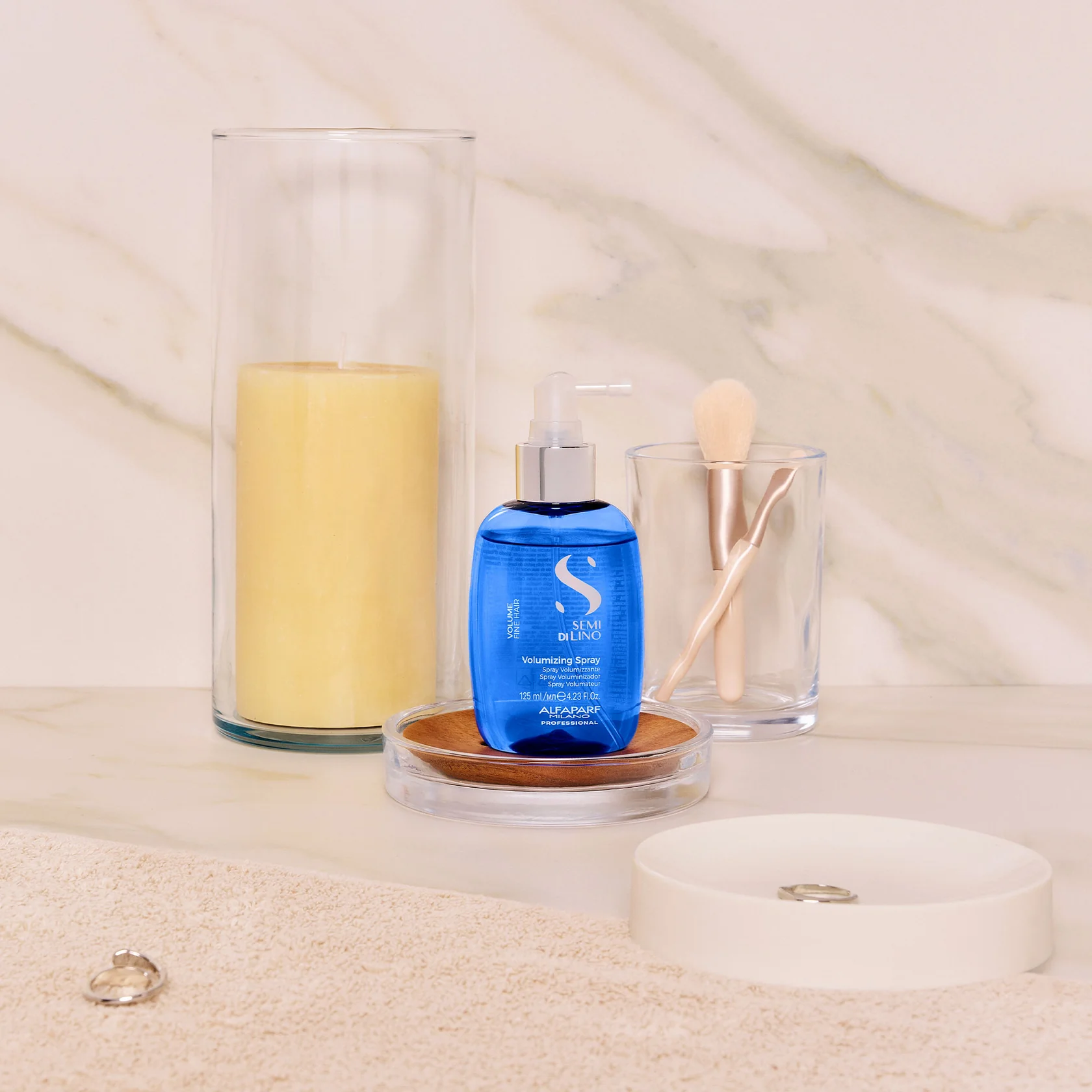 semi_di_lino_alfaparf_spray_volumizzante_per_capelli_fini.webp
