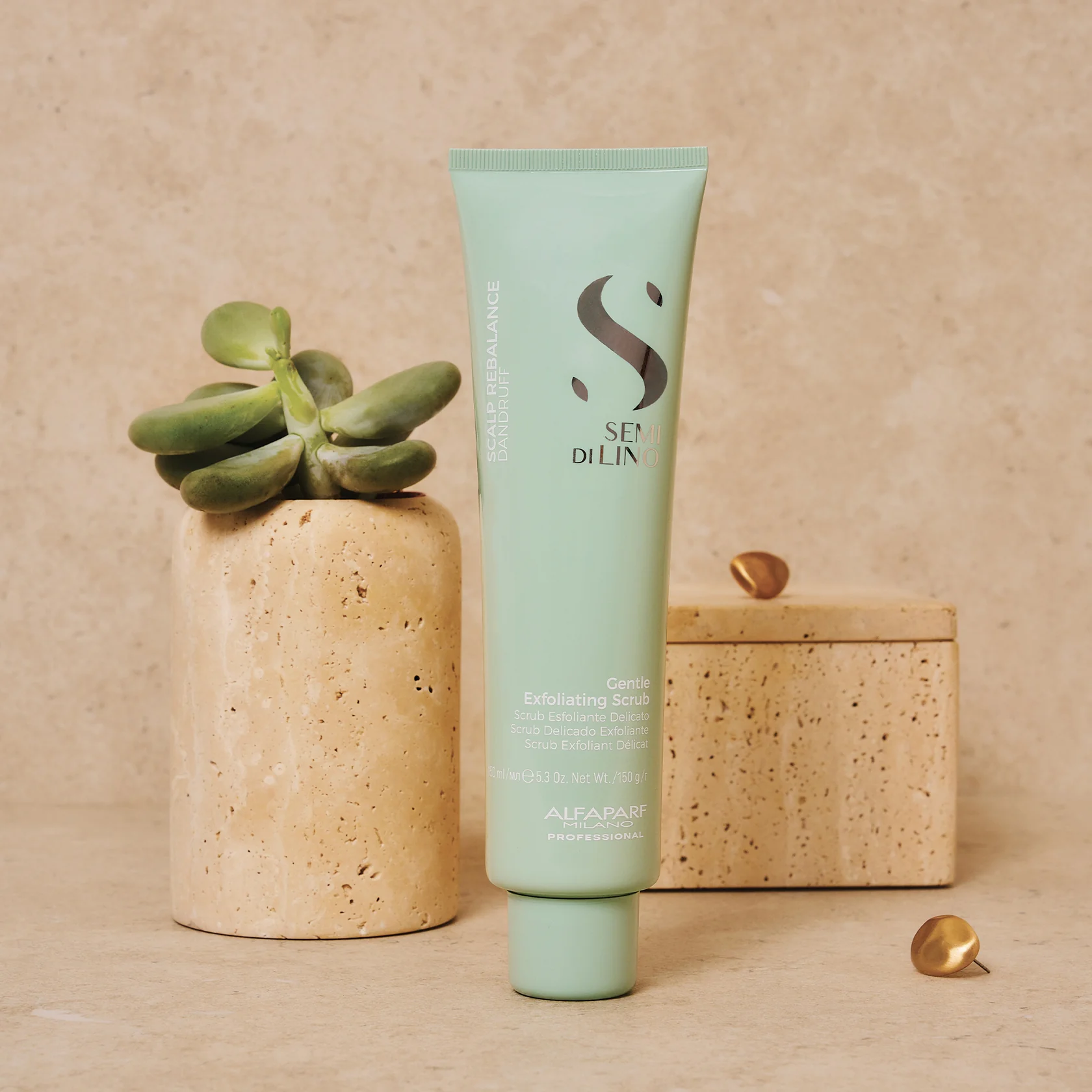 Alfaparf_scrub_esfoliante_delicato_semi_di_lino_cura della_cute.webp