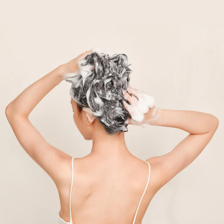 shampoo_illuminante_per_capelli_spenti_normali_Alfaparf.webp