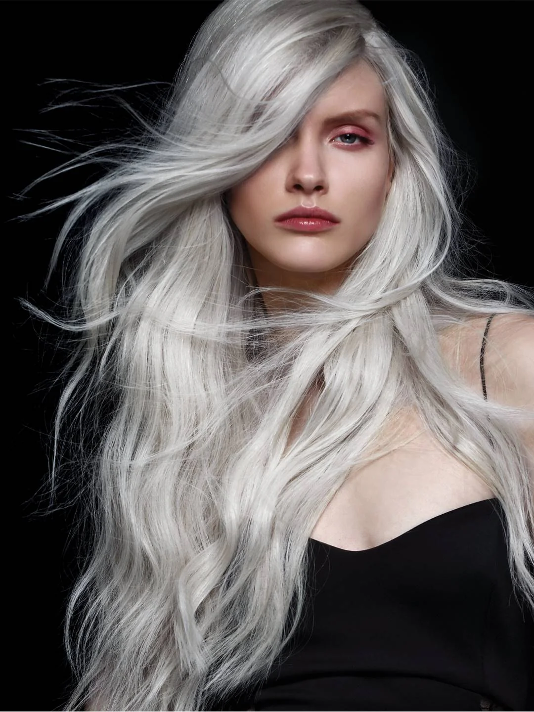 SHE_capelli_professionalio_naturali_SHE.webp